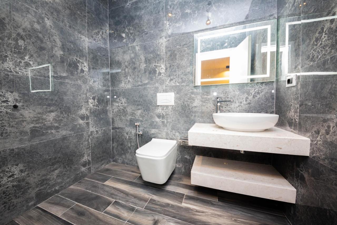 Hotel Alion21 Durrës Esterno foto