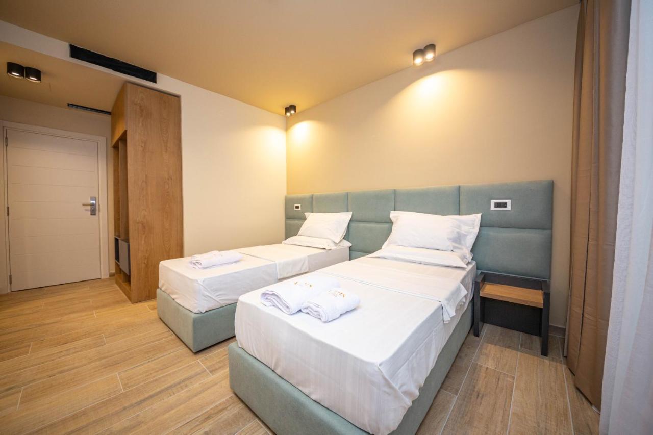 Hotel Alion21 Durrës Esterno foto